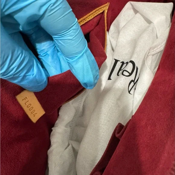 Louis Vuitton Alma Murakami w/ COA🔐 - Picture 11 of 14